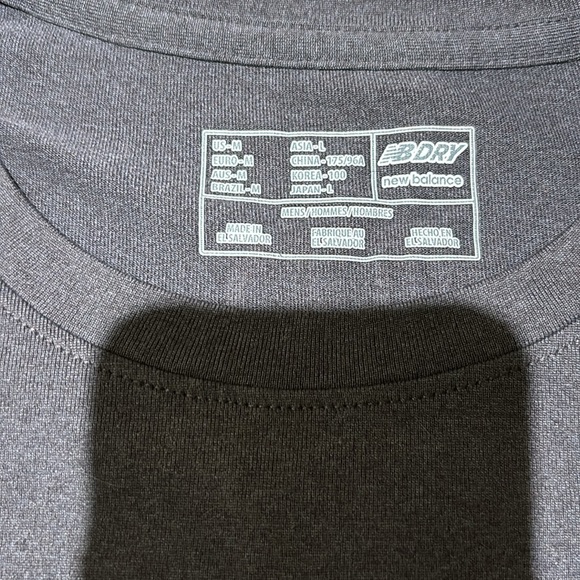 🥍 New Balance Denver Pioneers T-Shirt - size M​​​​​ - Picture 2 of 4